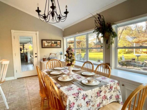 Luxurious quiet home close to Katy Mills